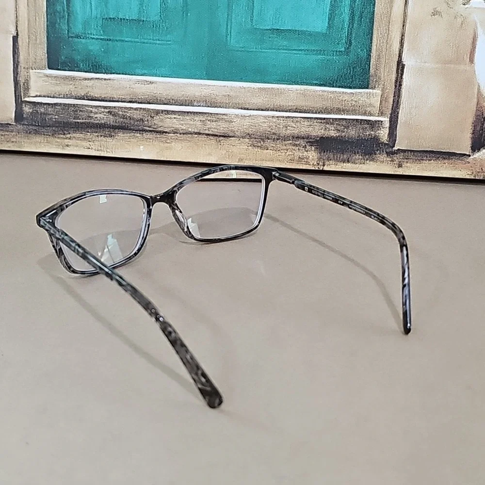 Ellen Tracy Monterrey Black Havana Cat Eye Plastic‎ Eyeglass Frame 52-15-135
